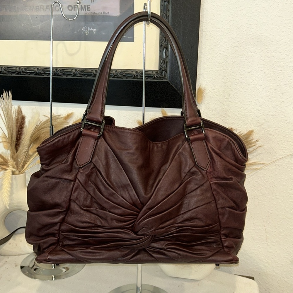 BURBERRY Leather Shoulder Bag - Picture 5 of 14